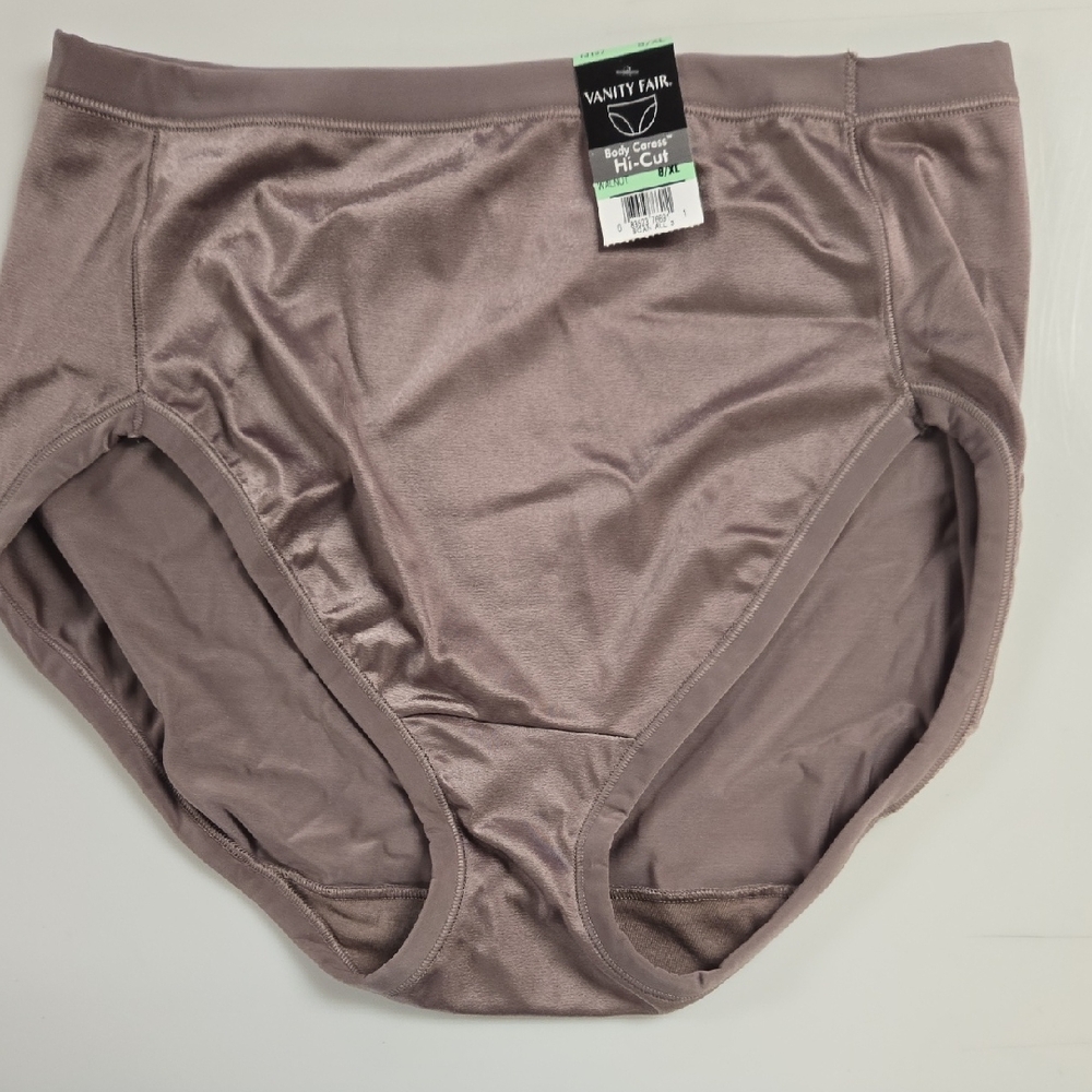 Vanity Fair Body Caress Hi-Cut Briefs in Walnut